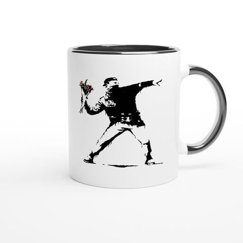 Banksy Blumenwerfer Tasse