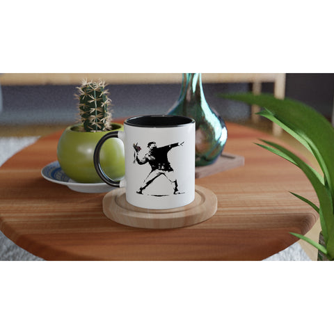 Banksy Blumenwerfer Tasse